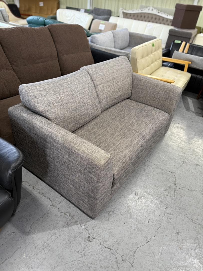 グレー 2人掛けソファ 257