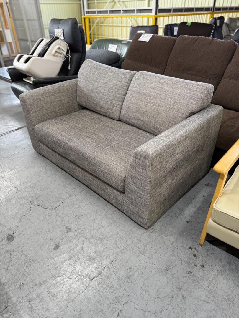 グレー 2人掛けソファ 257