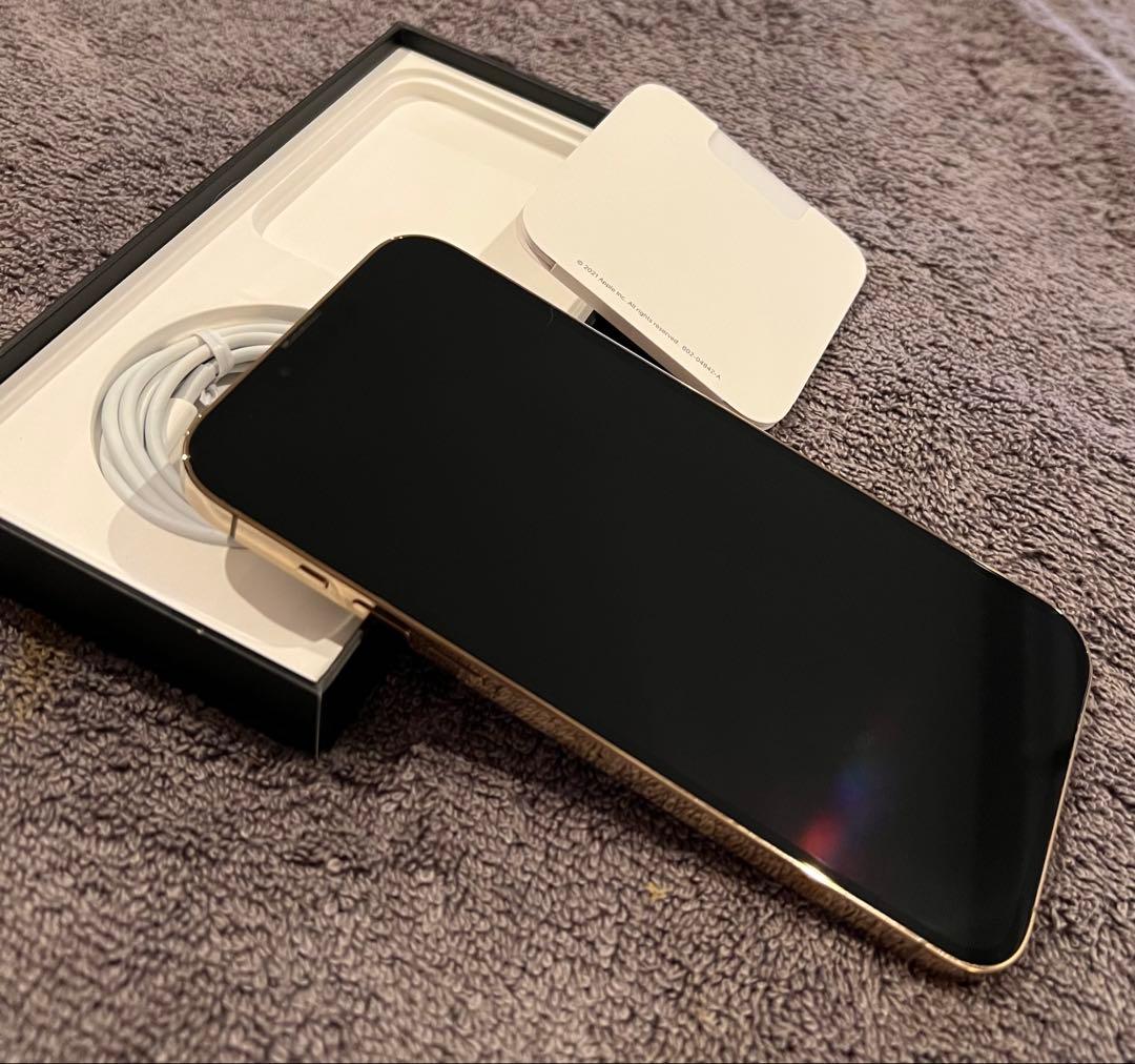 ★美品★iPhone13 ProMAX ゴールド256GB
