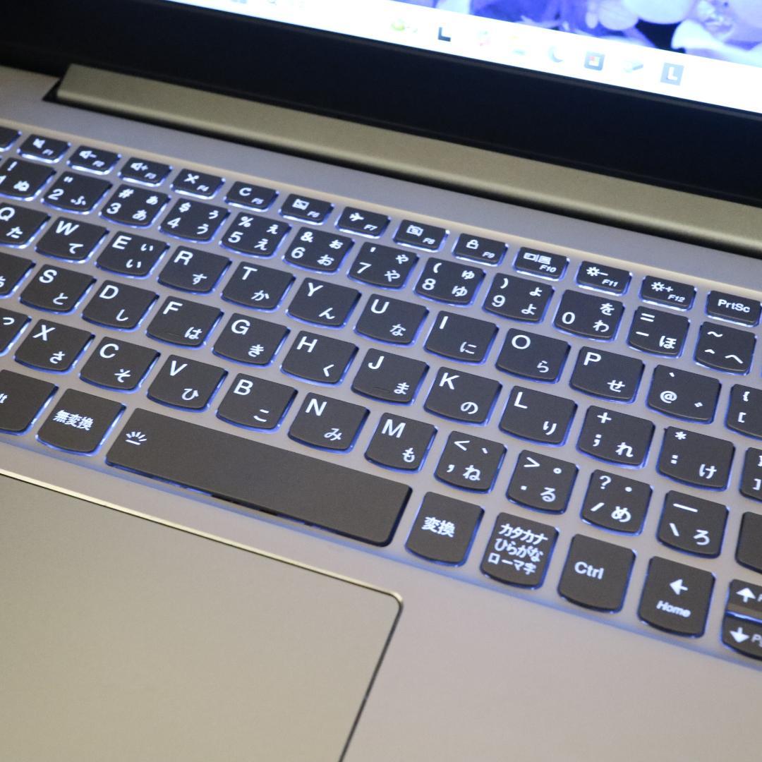 小型！Win11公式対応8世代Corei5/SSD/メ8/FHD/無線/光るキー