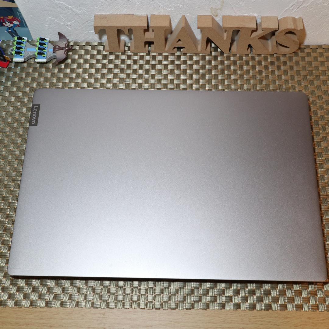 小型！Win11公式対応8世代Corei5/SSD/メ8/FHD/無線/光るキー