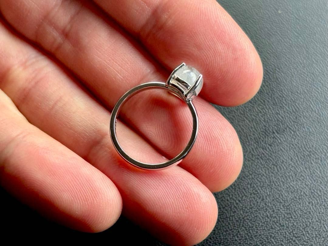 究極品質　月の女神が創造した愛の守護石　ロイヤルシャインブルームーンストーン