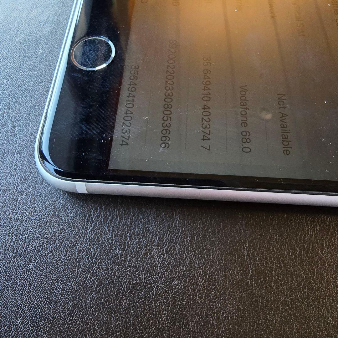 k*u様 iPhone SE 第2世代 128GB ホワイト SIMフリー 本体