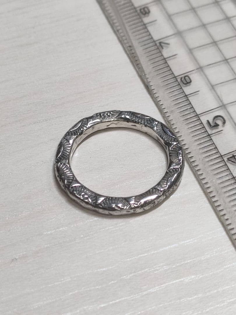 ナバホスタンプ甲丸シルバーリング 11号幅2.5ミリ厚み2.7ミリ