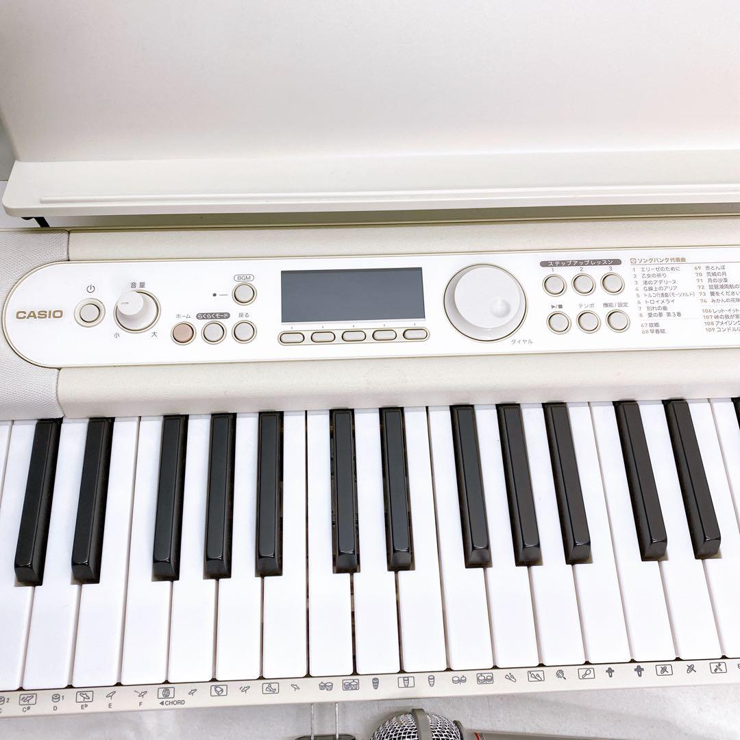 Casio 光ナビゲーションキーボード　カシオトーン LK-526 管理A510