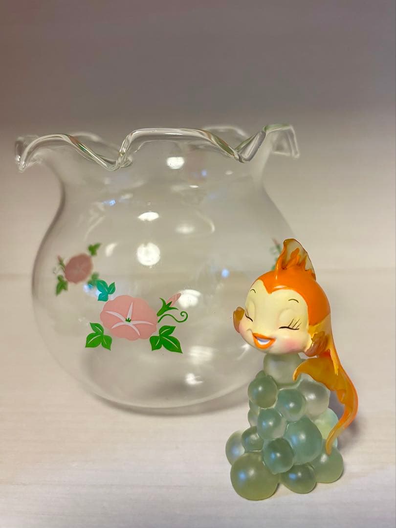東京ディズニーリゾート　クレオ　金魚鉢フィギュアリン　箱あり