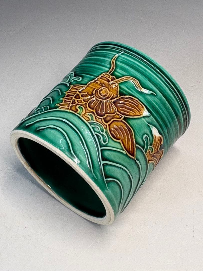 【中古品】茶道具　中村翠嵐造　青交趾荒磯蓋置（共箱）