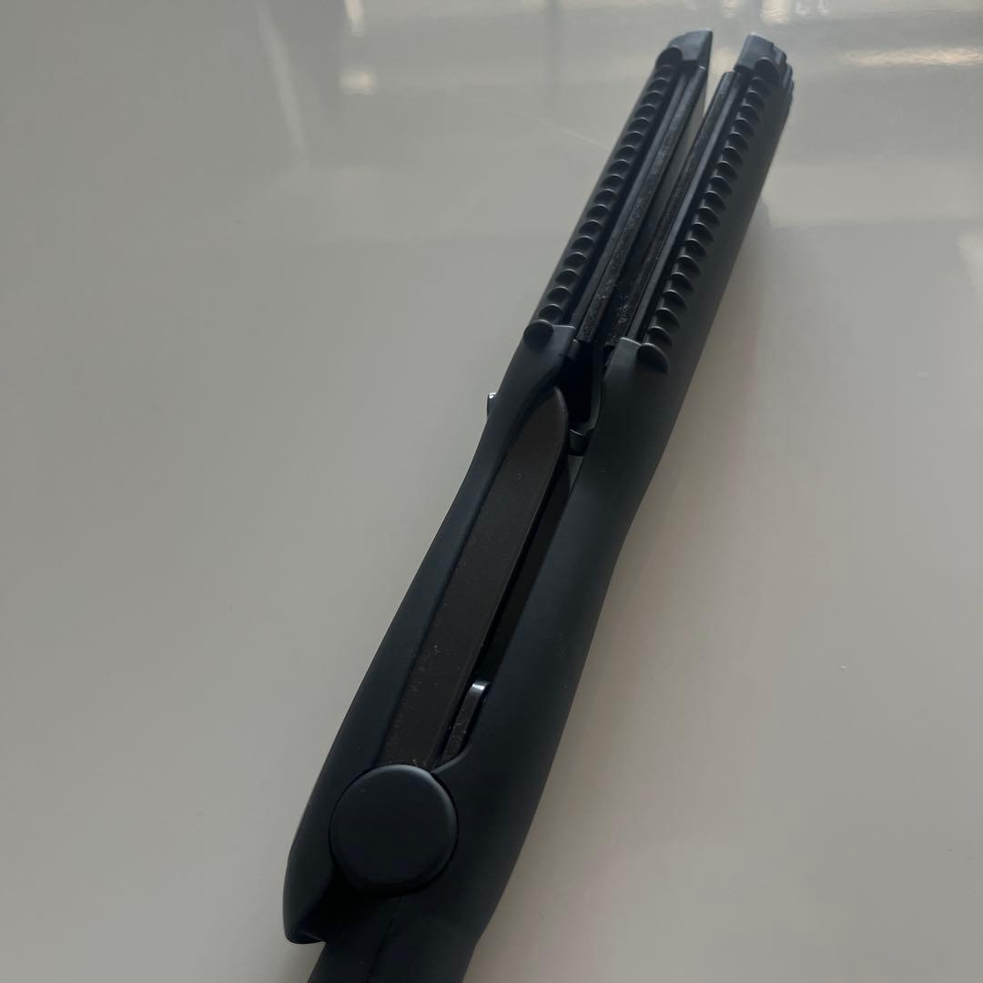 【美品】クレイツ　マグネットヘアプロ ストレートヘアアイロン