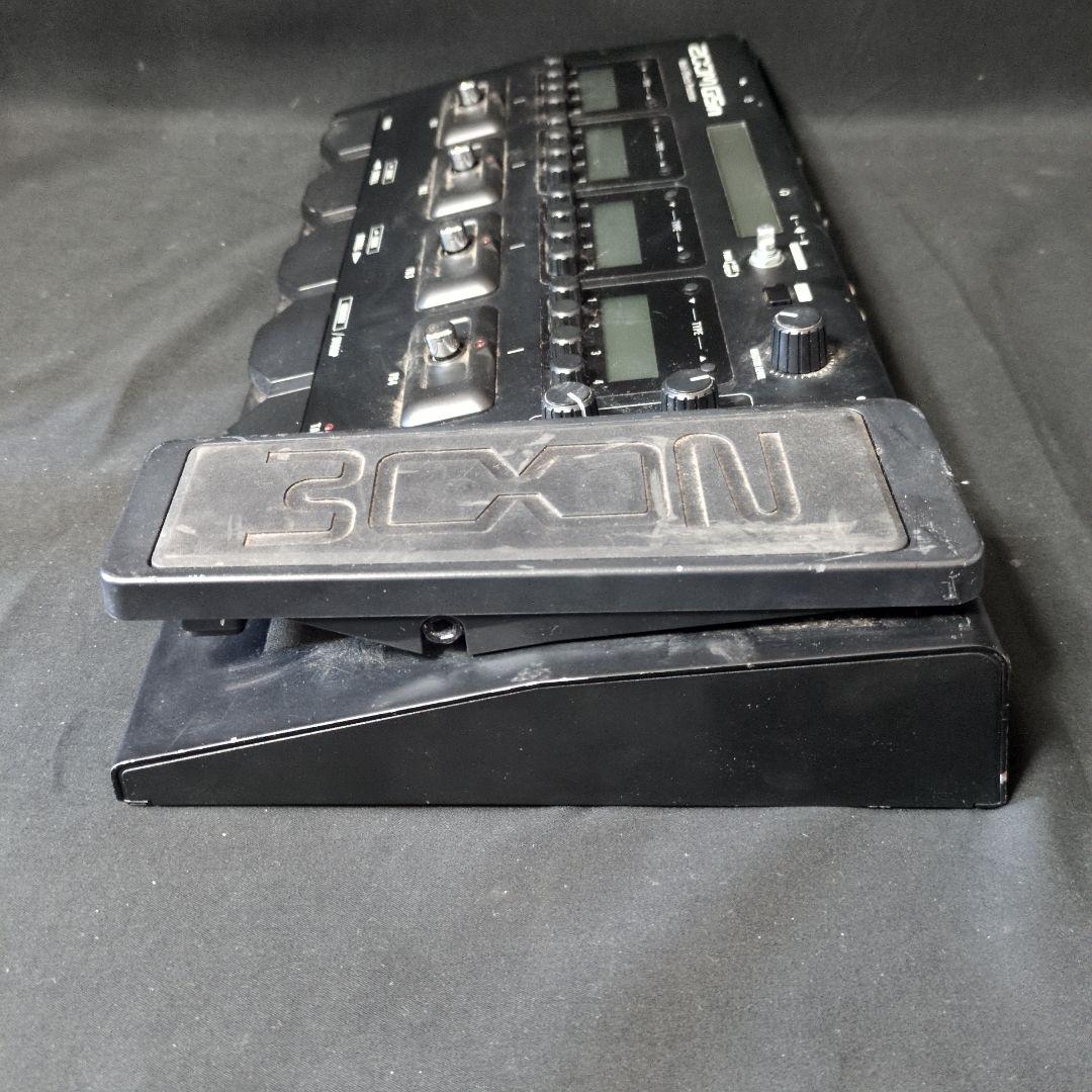 ZOOM G5n マルチエフェクター ギター用 ペダル搭載モデル