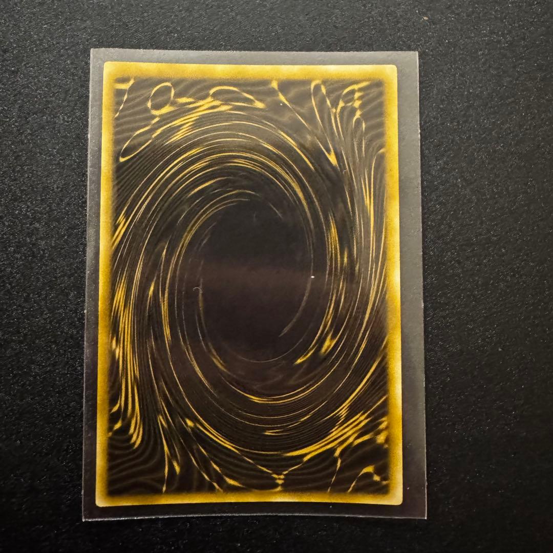 遊戯王 オシリスの天空竜 ラーの翼神竜 オベリスクの巨神兵3枚セット