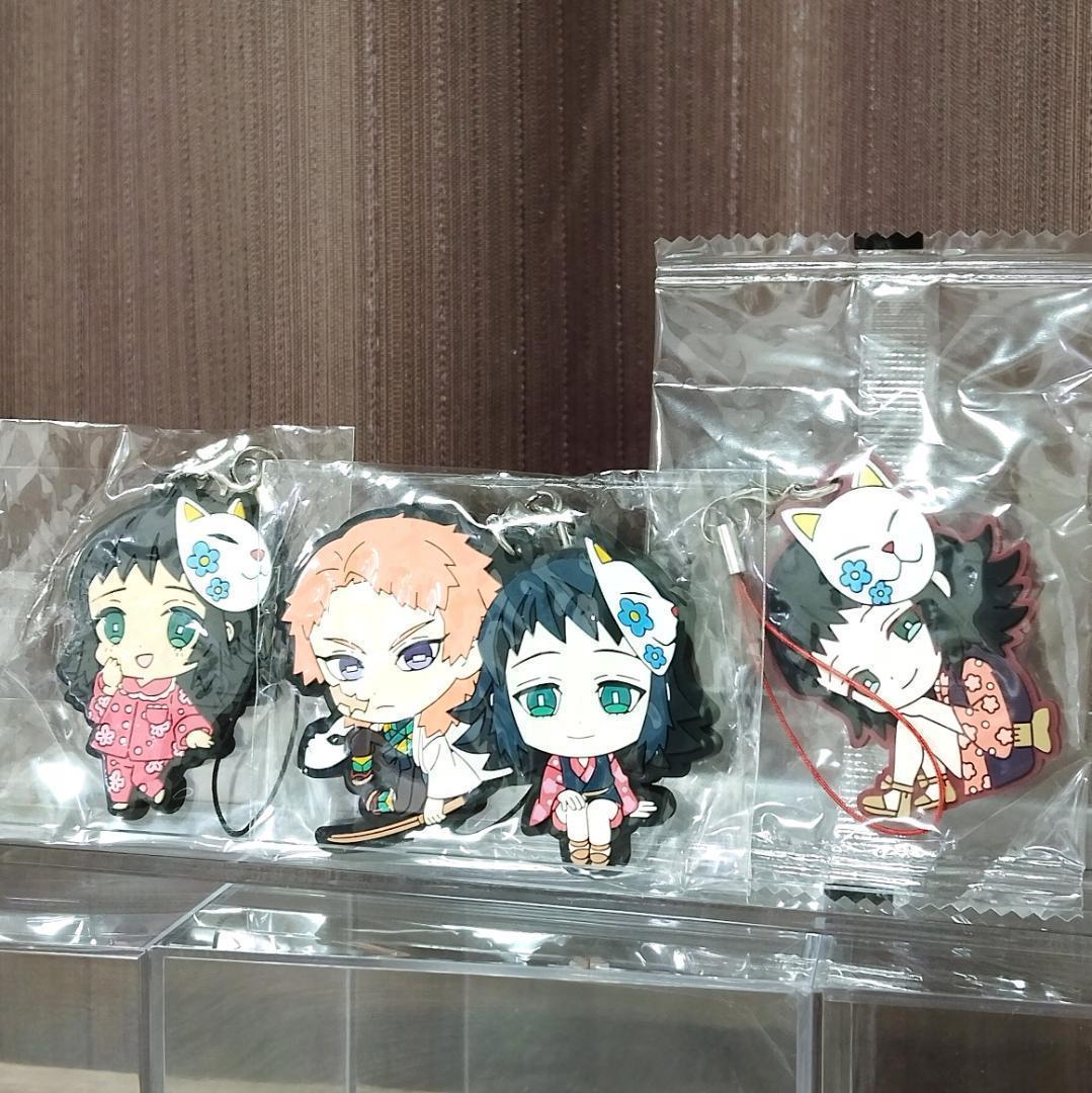 大人気　鬼滅の刃 グッズ 大量　50点　ぬいぐるみほか　鼠子・胡蝶・甘露寺ほか