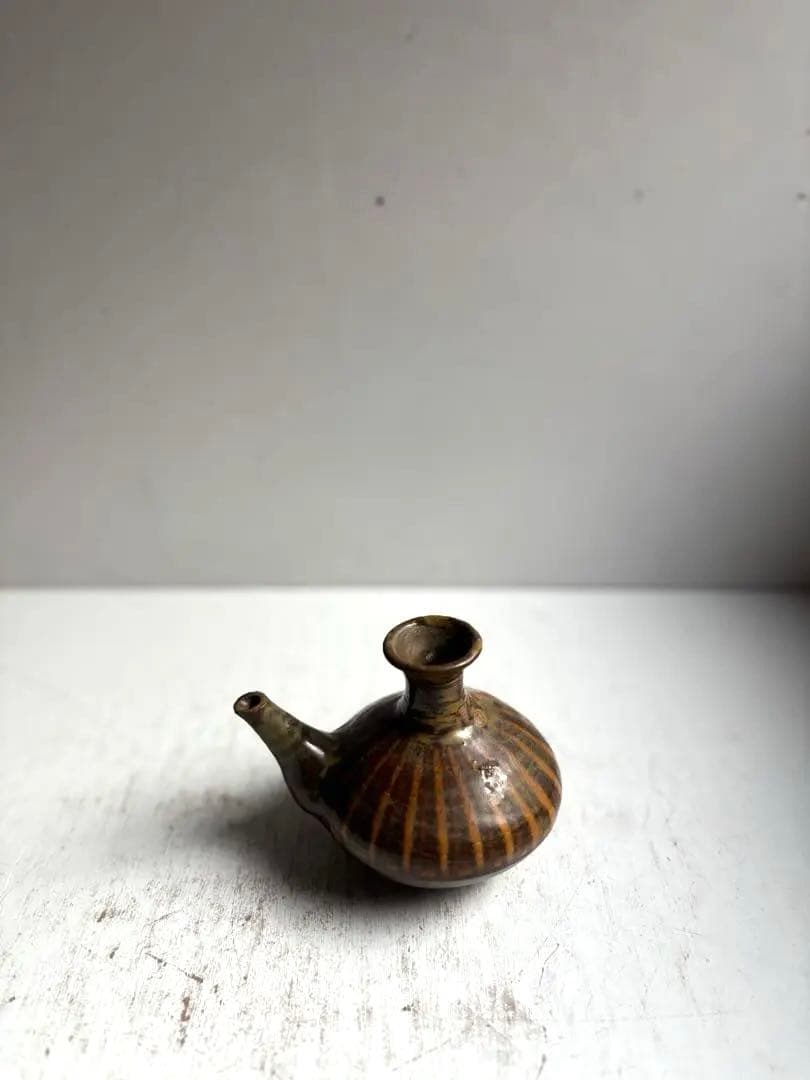 895 民芸 民陶 小鹿田焼 飴釉口付徳利 ② フォークアート 古手 希少