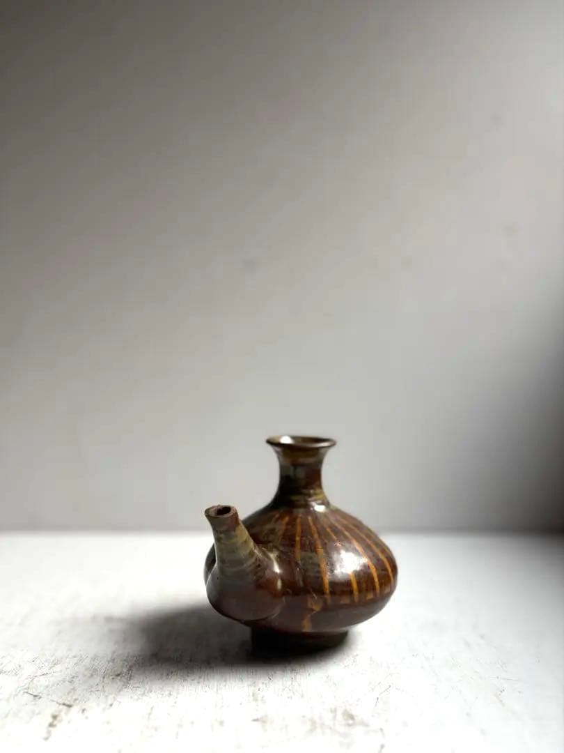 895 民芸 民陶 小鹿田焼 飴釉口付徳利 ② フォークアート 古手 希少
