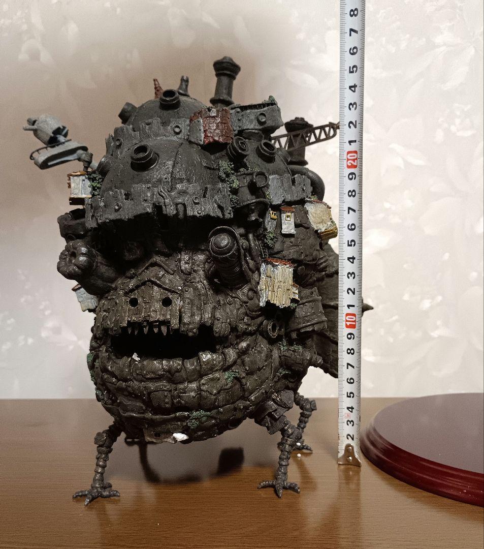 ハウルの動く城　特大ジオラマフィギュアとカルシファー劇場限定6個入とのセット品