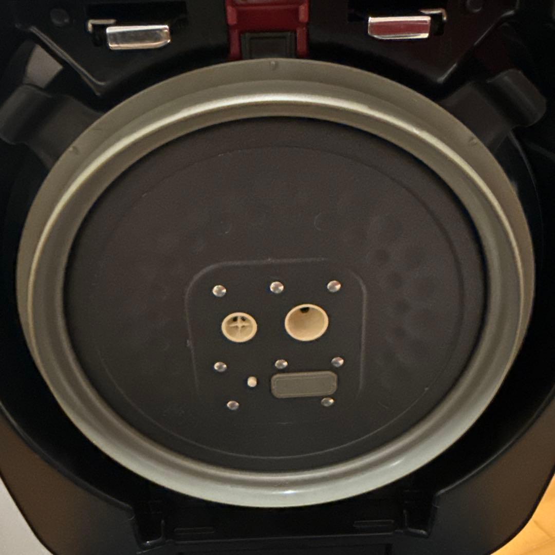 タイガー魔法瓶 JKX-V102(K) 炊飯器　2016年製　黒