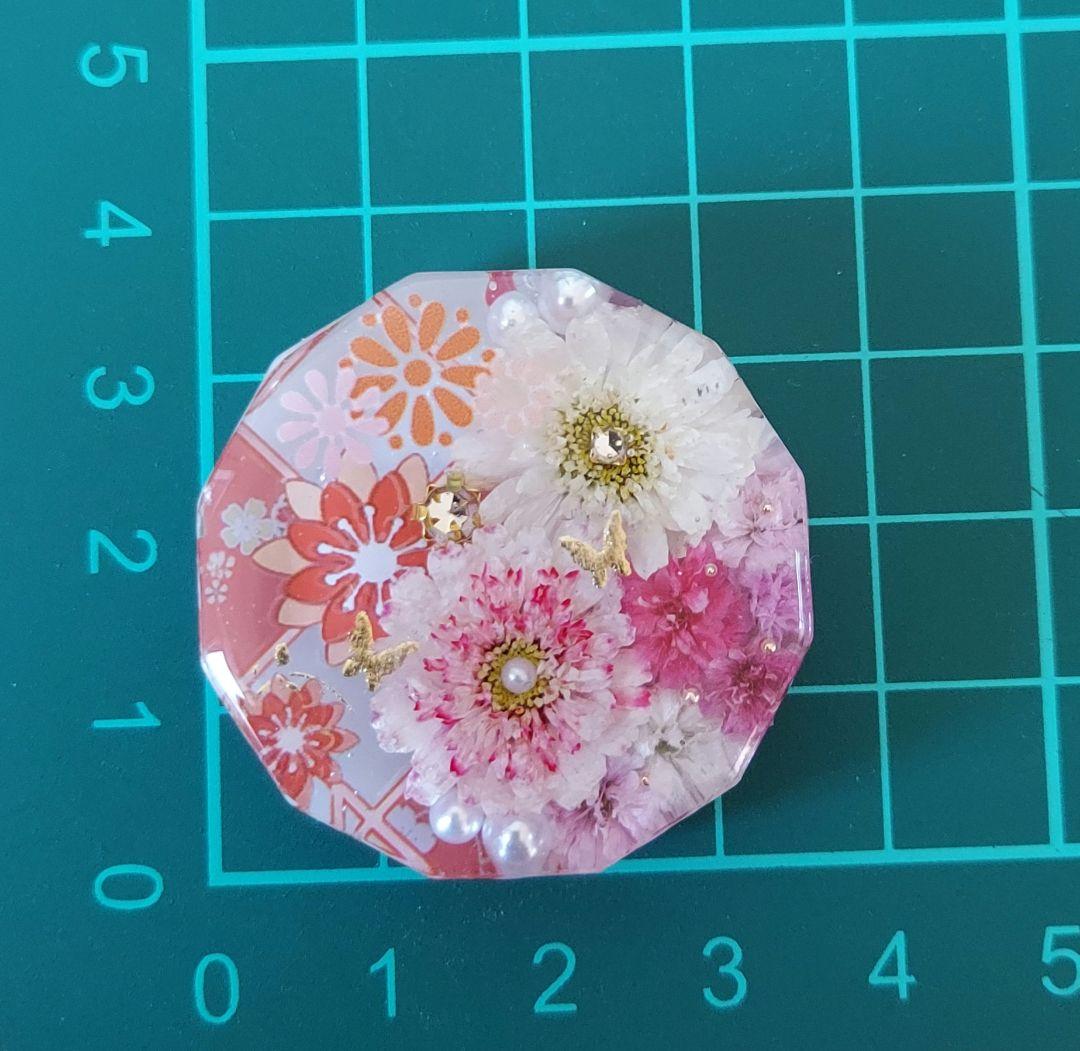 【1721】レジン　マトリカリア　ヘアゴム　ポニーフック　ブロ―チ　ハンドメイド
