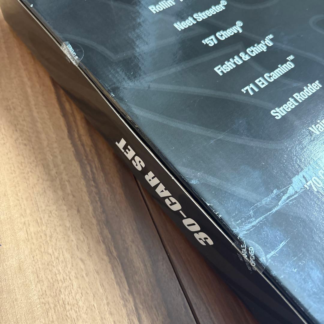 ミニカー HOT WHEELS REAL RIDERS GARAGE 30 CAR SET