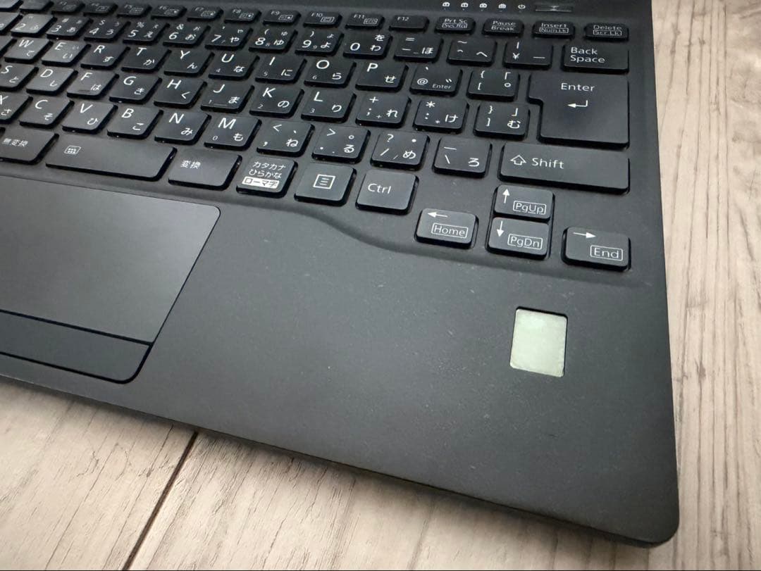 LIFEBOOK/i5/8GB/13.3インチ/ノートパソコン/Office
