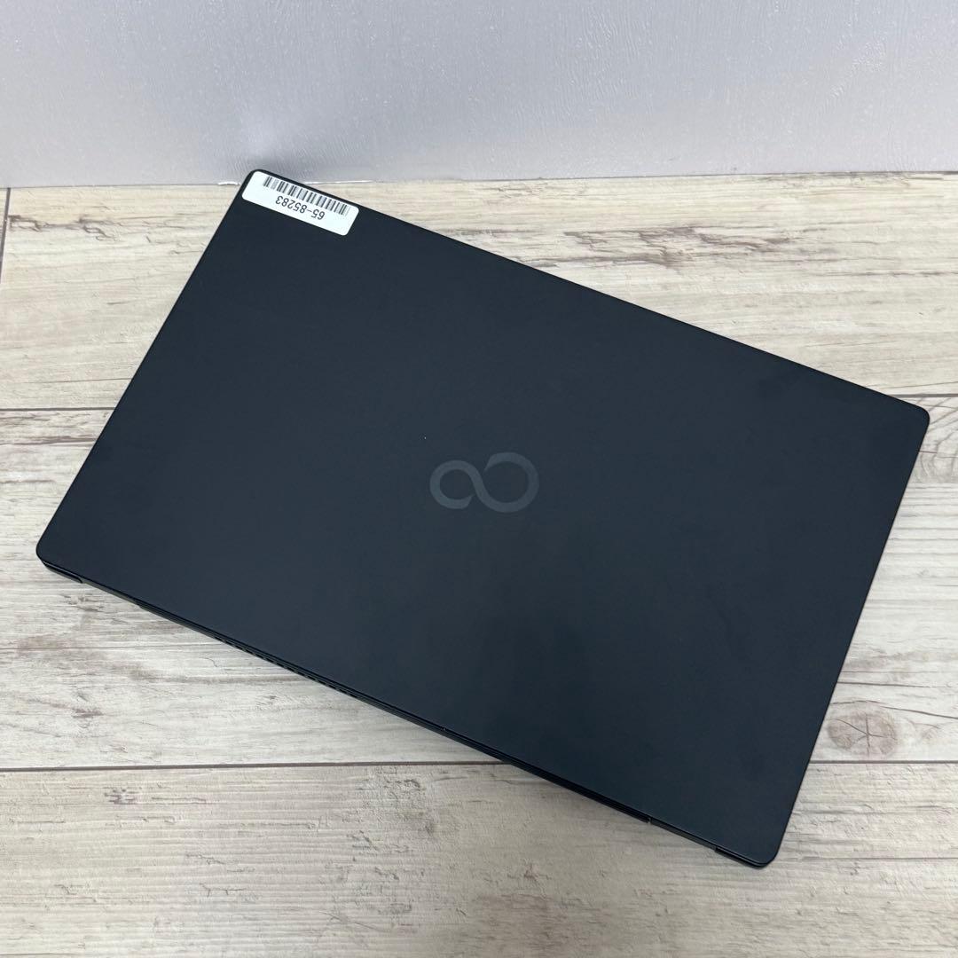 LIFEBOOK/i5/8GB/13.3インチ/ノートパソコン/Office