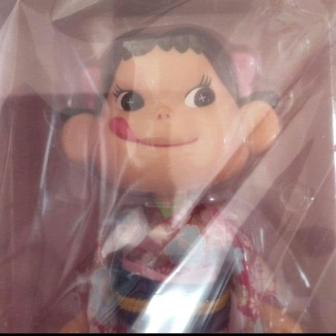 新品未使用未開封 不二家 ペコちゃん 首振り人形 ペコちゃん首振り人形