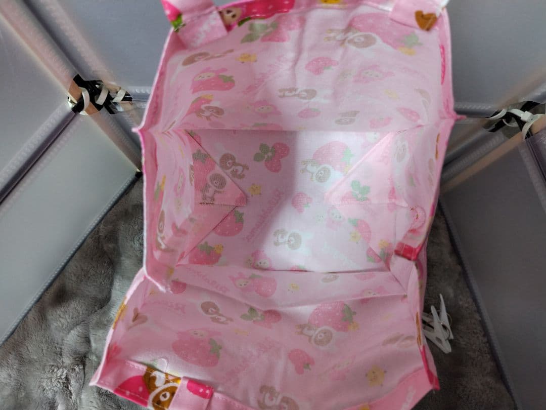 ♡希少♡　リラックマうさぎ　苺　ランチトート＋巾着＋ナフキン　3点　レトロ