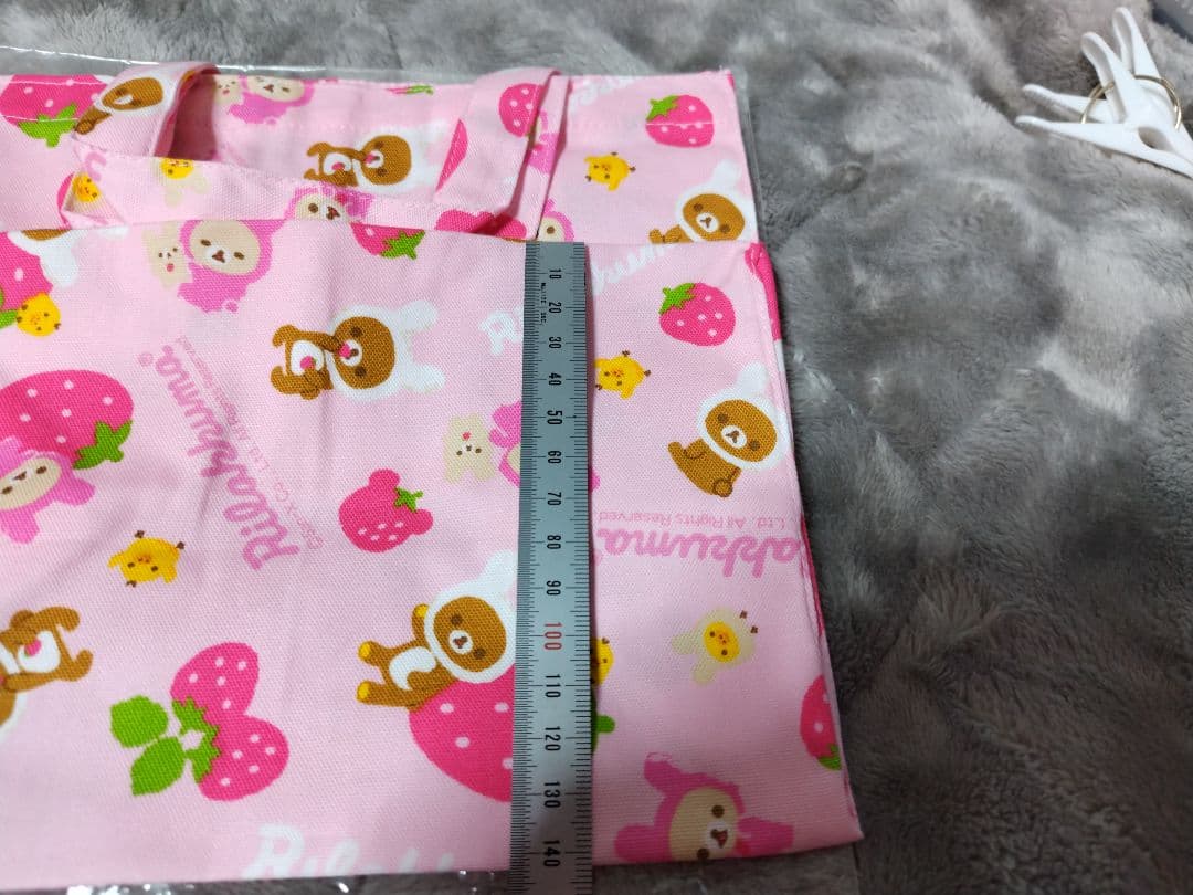 ♡希少♡　リラックマうさぎ　苺　ランチトート＋巾着＋ナフキン　3点　レトロ