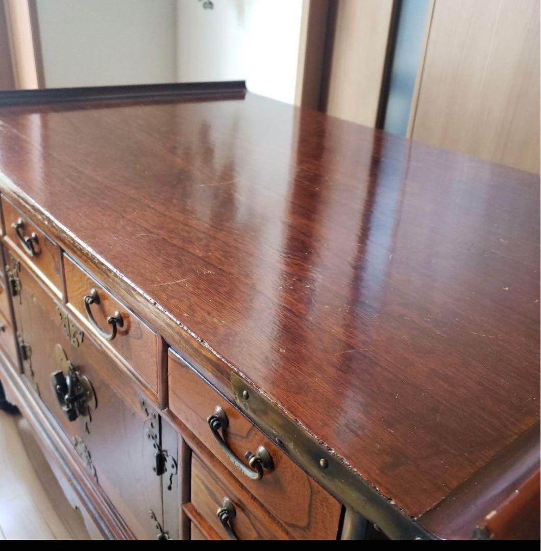 李朝家具　時代箪笥　両面収納　引出し　収納家具　薬箪笥　 鍵付き　飾り棚　真鍮