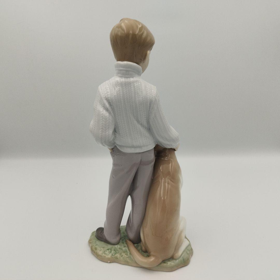 【美品】リヤドロ　僕の親友　フィギュリン 人形 犬 男の子 少年 箱付き