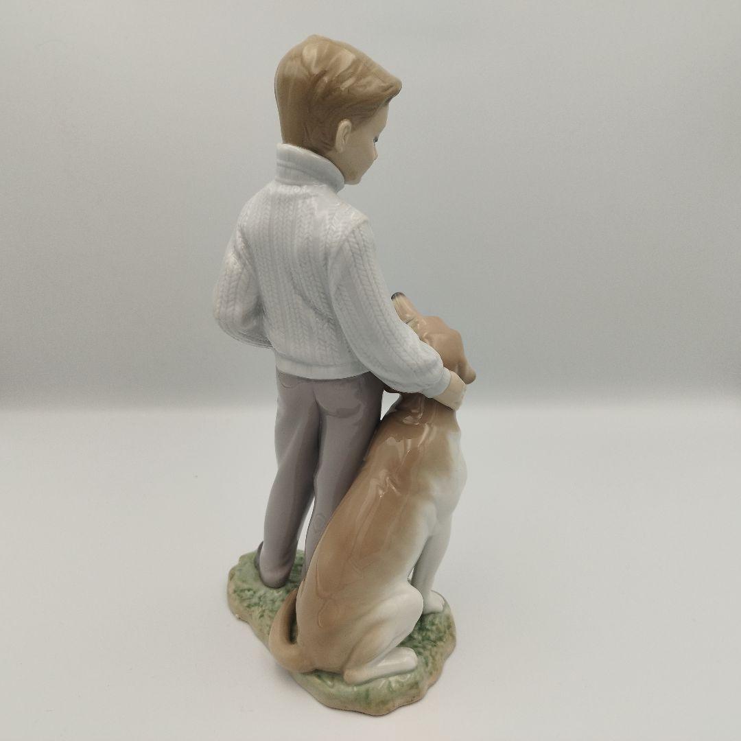【美品】リヤドロ　僕の親友　フィギュリン 人形 犬 男の子 少年 箱付き