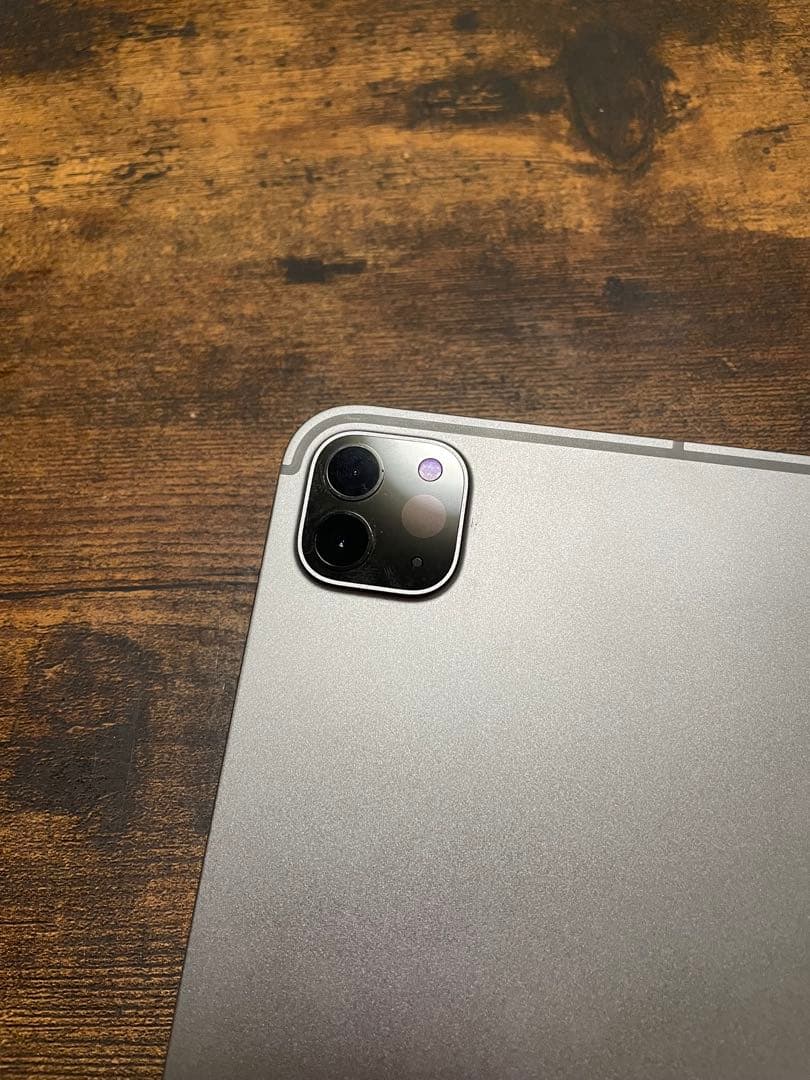 iPad Pro 第4世代Wi-Fi＋セルラー11インチ　ケース付き　最終値下げ