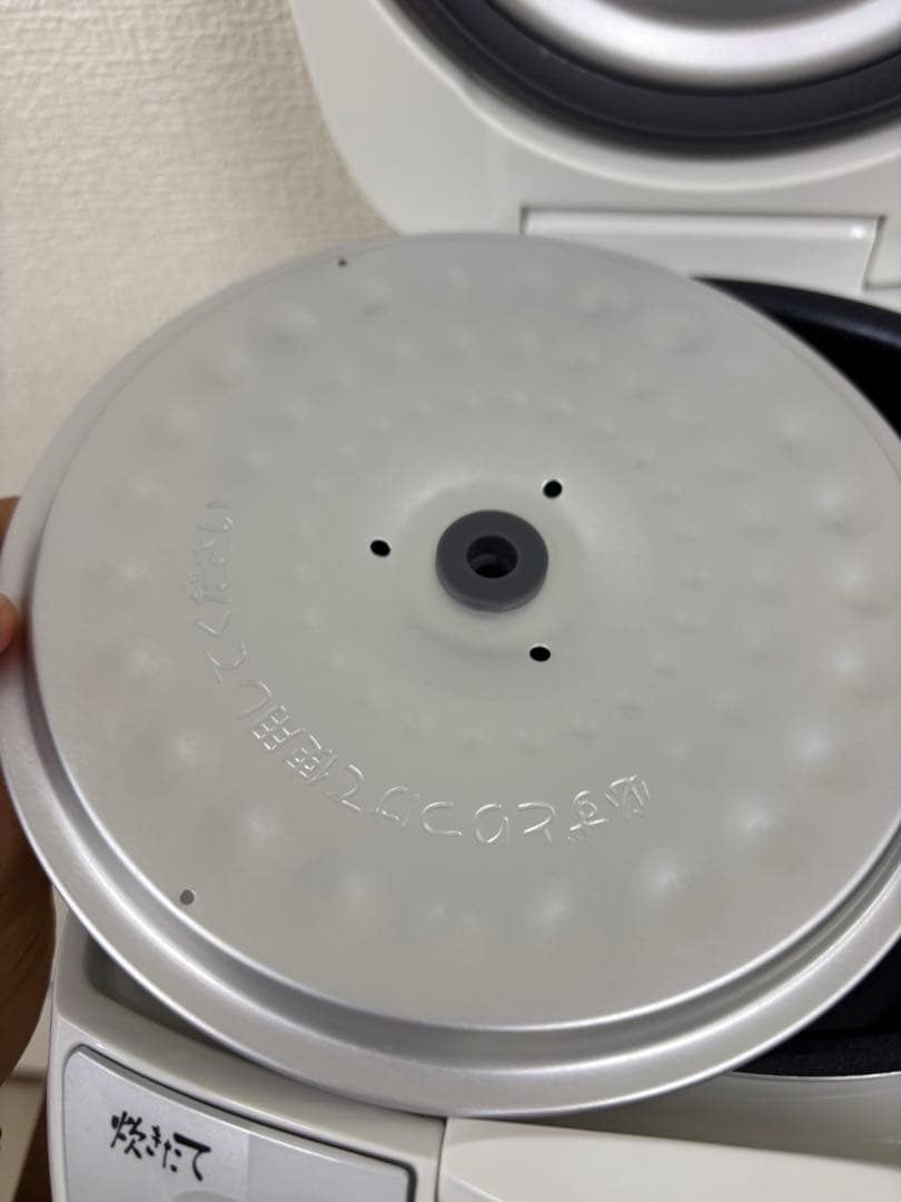 女性オーナー！2024年製 5.5合 タイガー 炊飯器 JBH-G101W