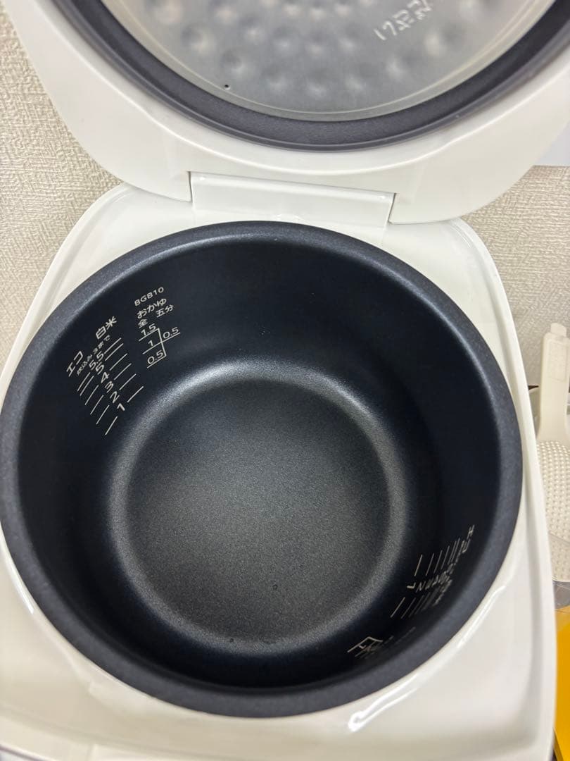 女性オーナー！2024年製 5.5合 タイガー 炊飯器 JBH-G101W