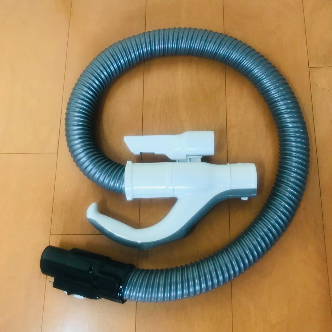 【美品】SHARP サイクロン式掃除機 パワフル吸引 EC-CT12-Ｃ