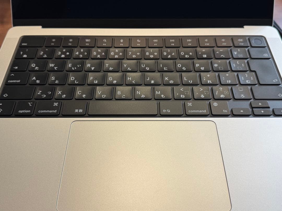 最終値下 MacBook Pro M3 14 8GB 1TB 天面薄キズ動作良