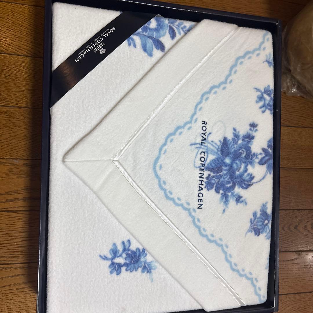   ブルーフラワー ブランケット