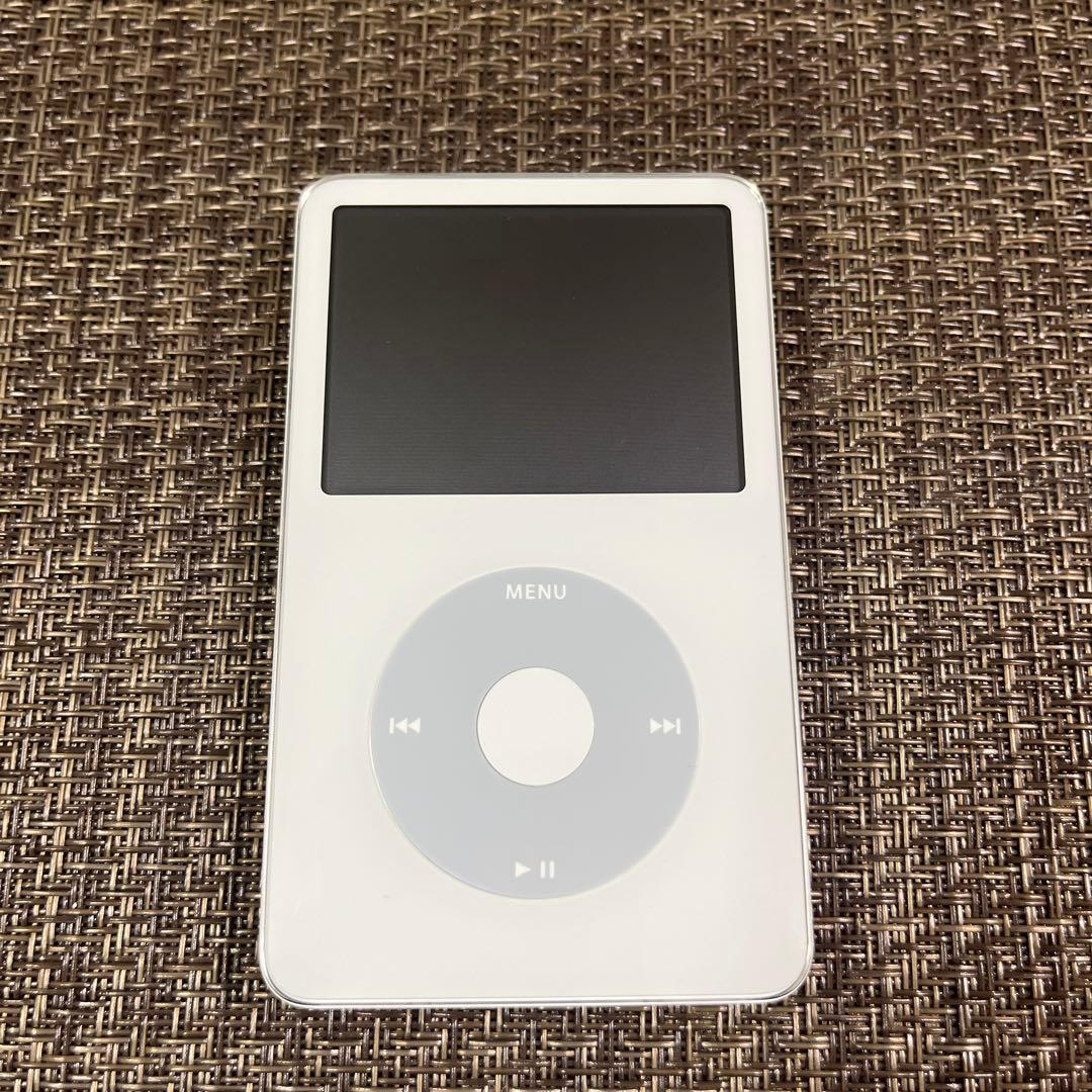 【ジャンク品】iPod 30GB ケース付き