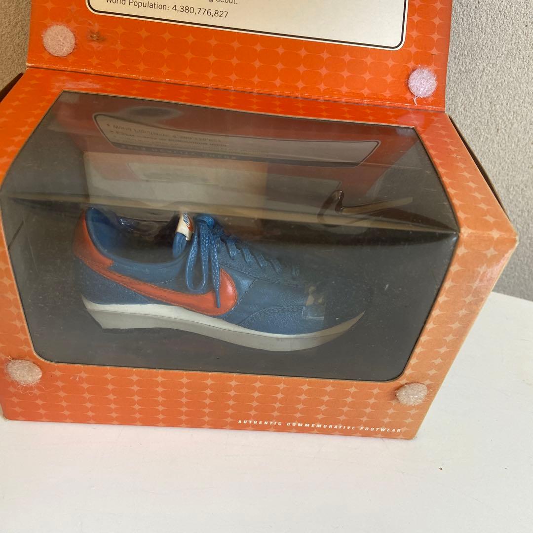 NIKE CLASSICS LDV のフィギュアです