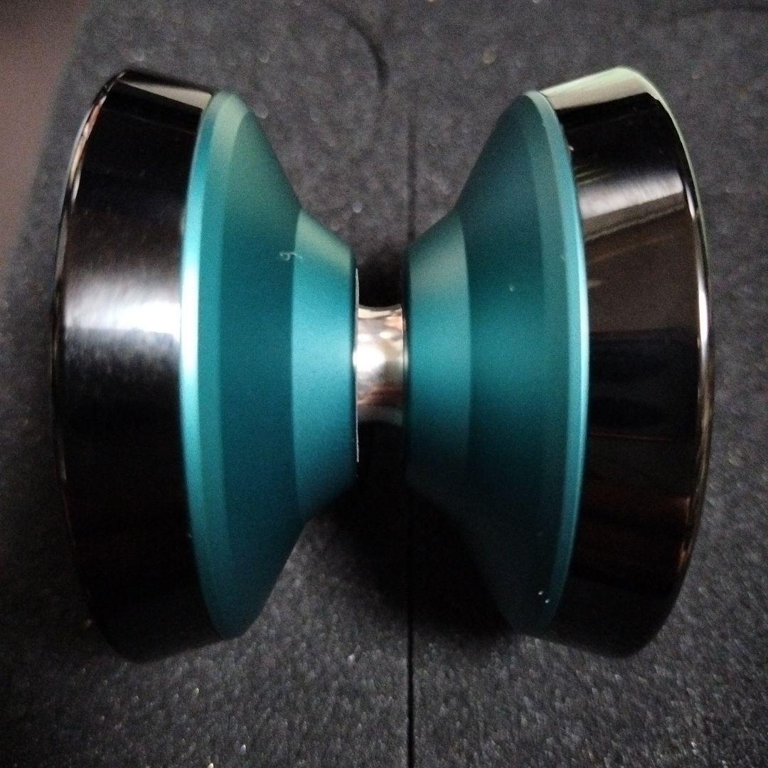 マウル　サーベイランス MAX ダークグリーン
