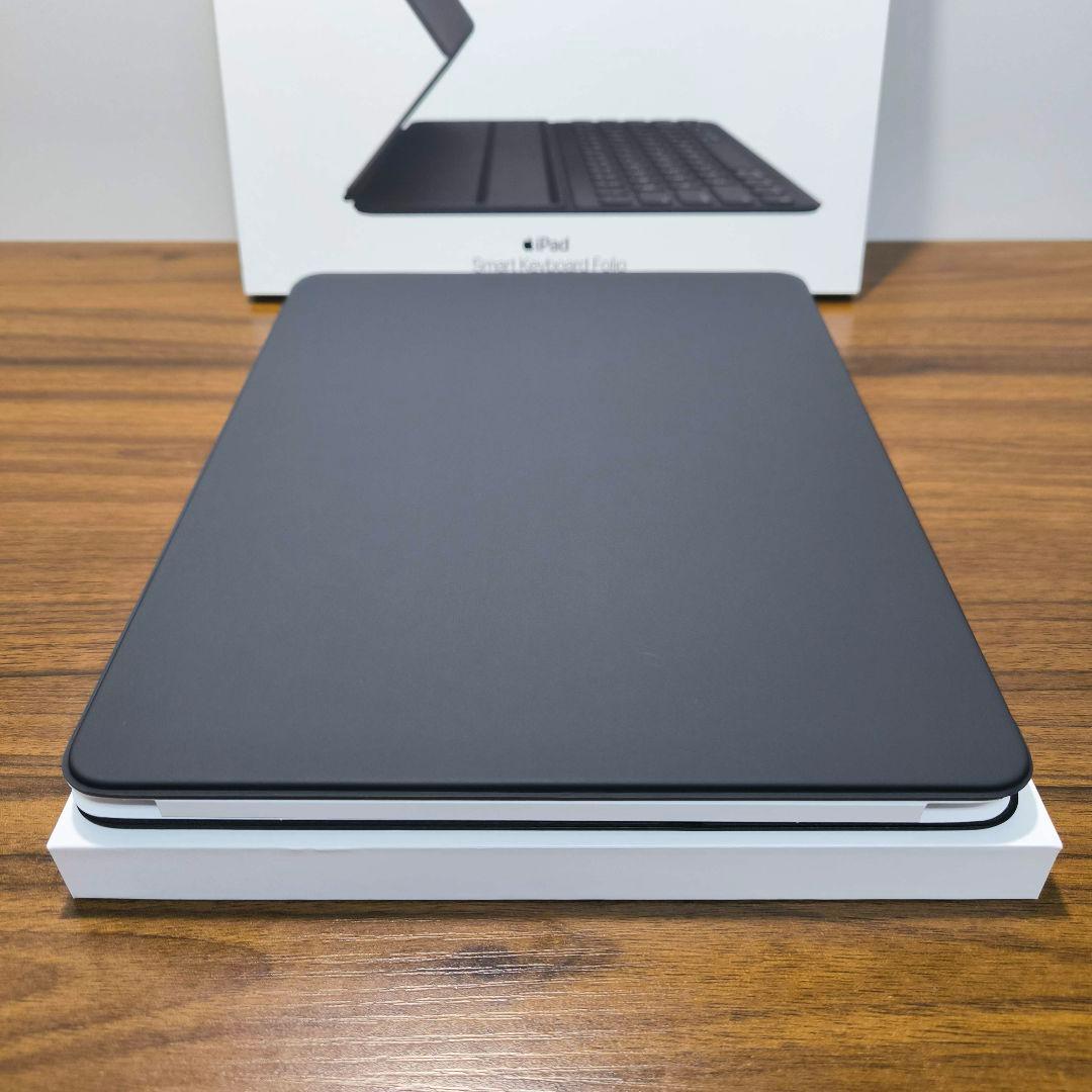 Apple iPad Smart Keyboard Folio 12.9インチ