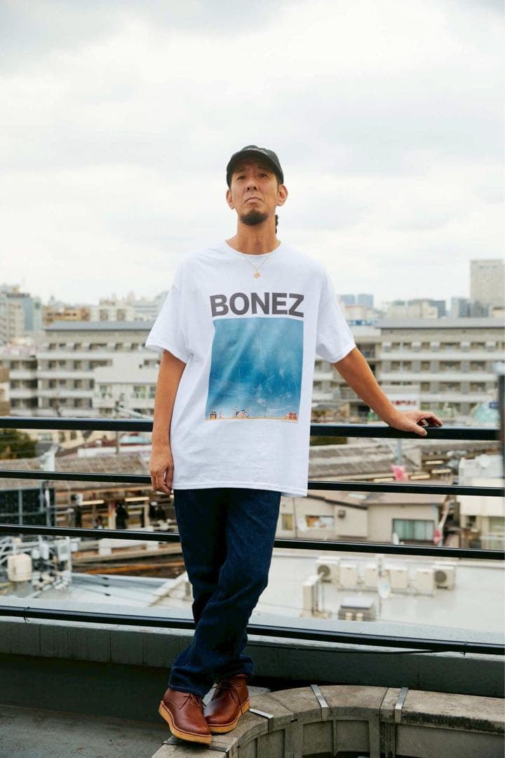 The BONEZ ツアーTバンT サイズXXLホワイト(RIZE Jesse