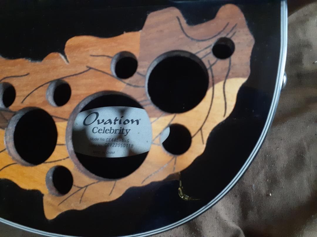 エレクトリックアコースティックギター 黒 OVATION CE44L-5 左用
