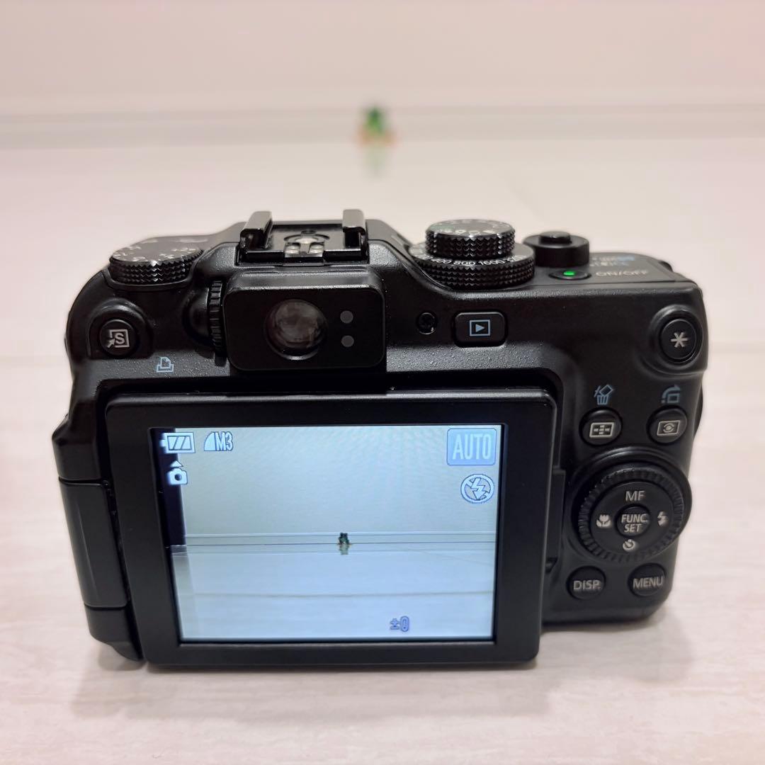 【美品】Canon PowerShot G11 高級カメラ ケース付き
