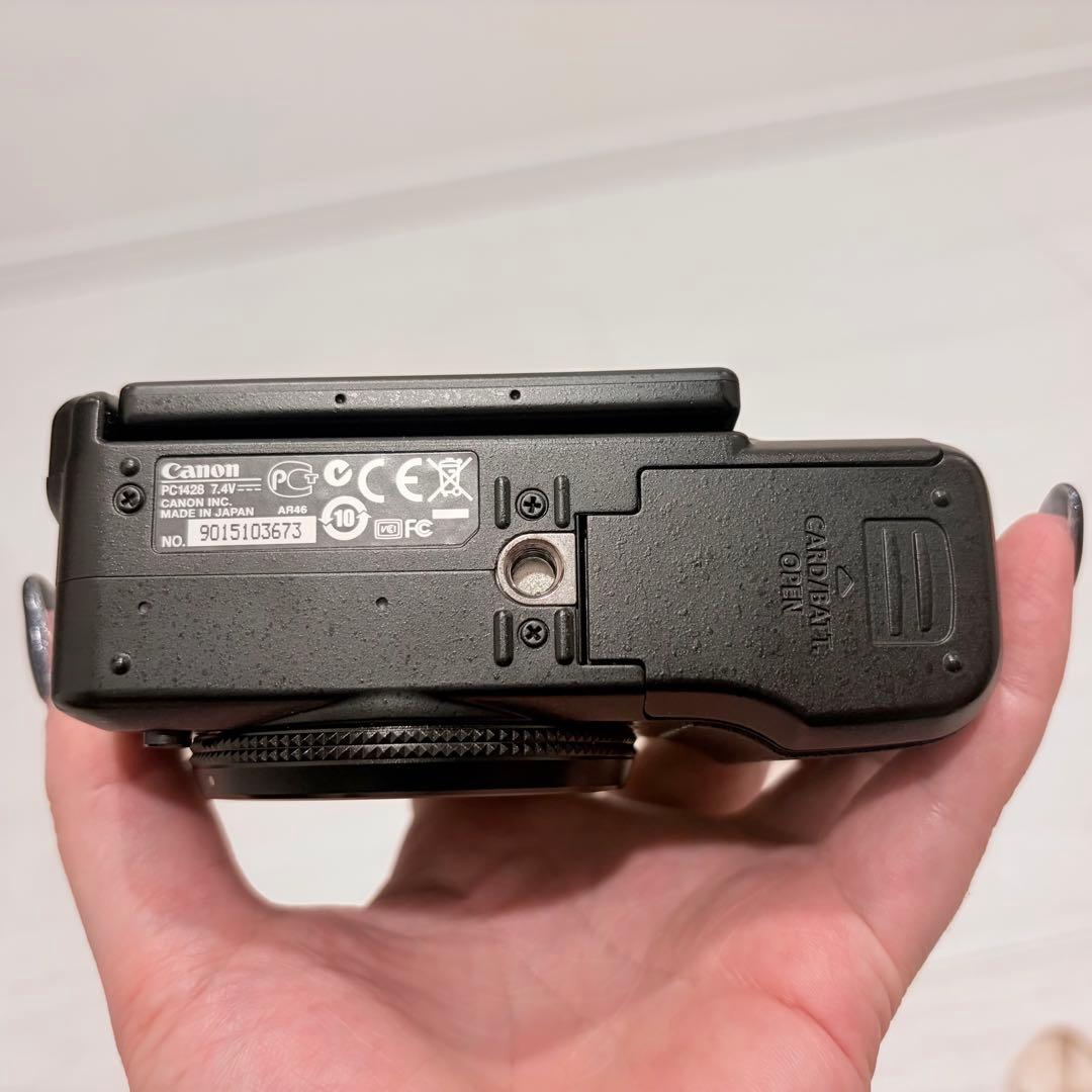 【美品】Canon PowerShot G11 高級カメラ ケース付き