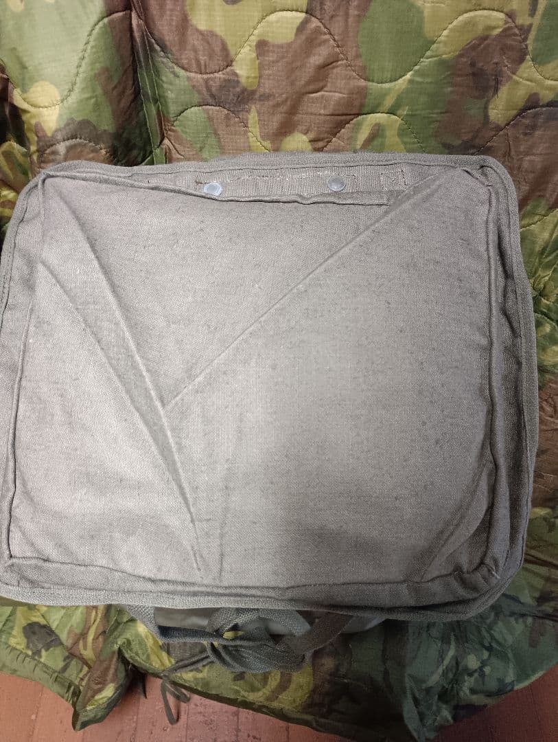 未使用 フランス軍放出品 F1バックパック キャンバス生地 大容量