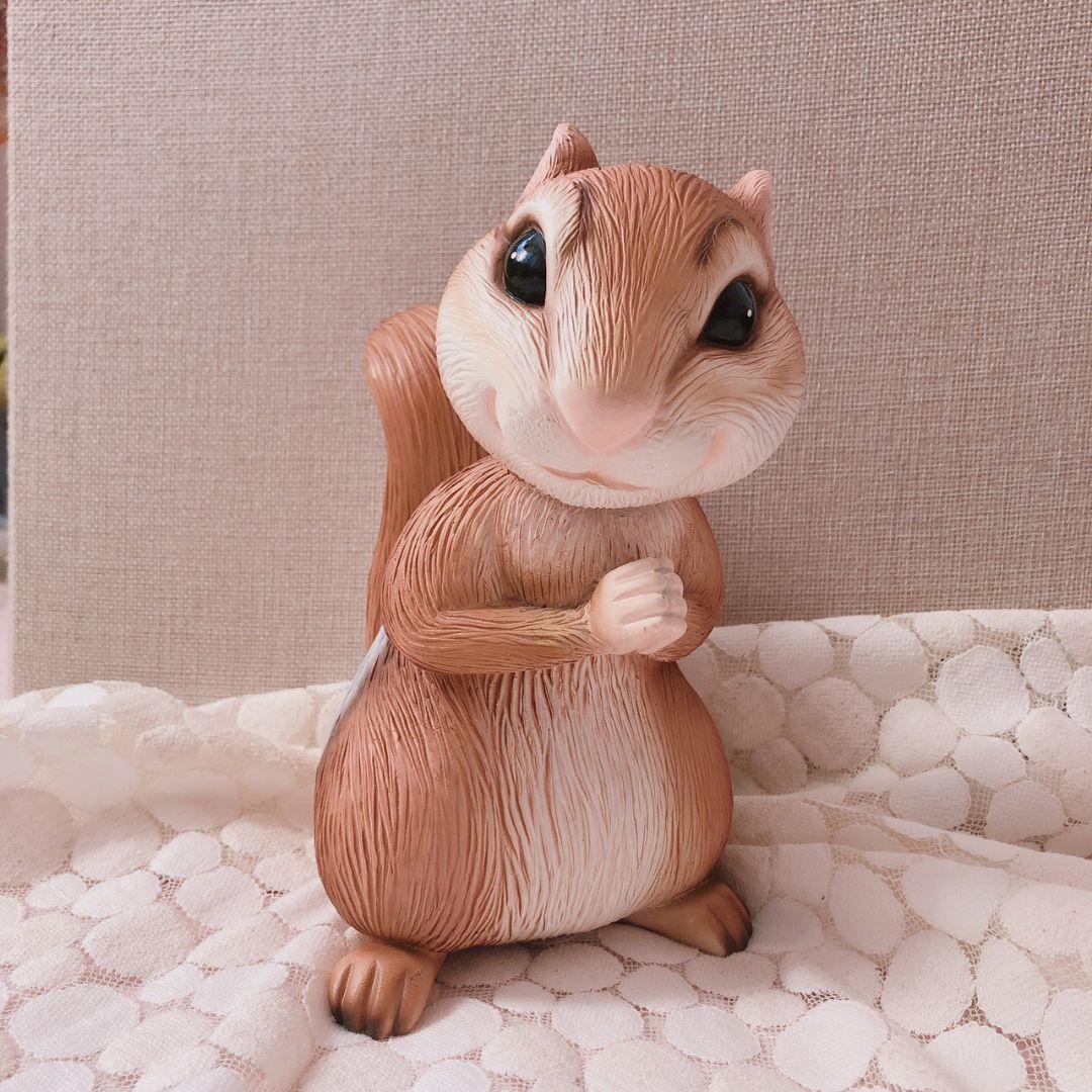 魔法にかけられて　ピップ　フィギュア　ディズニー　リス　ジゼル　グッズ