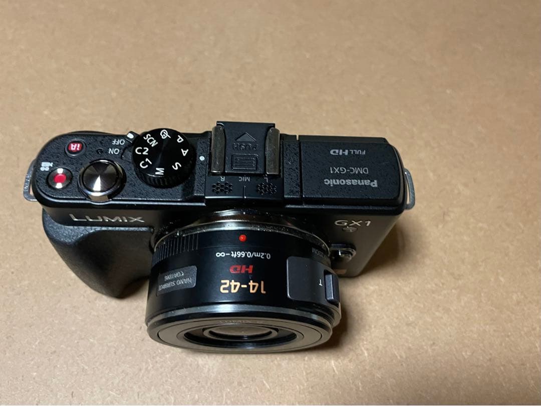 【中古】パナソニック ミラーレス一眼カメラ ルミックス GX1 レンズキット