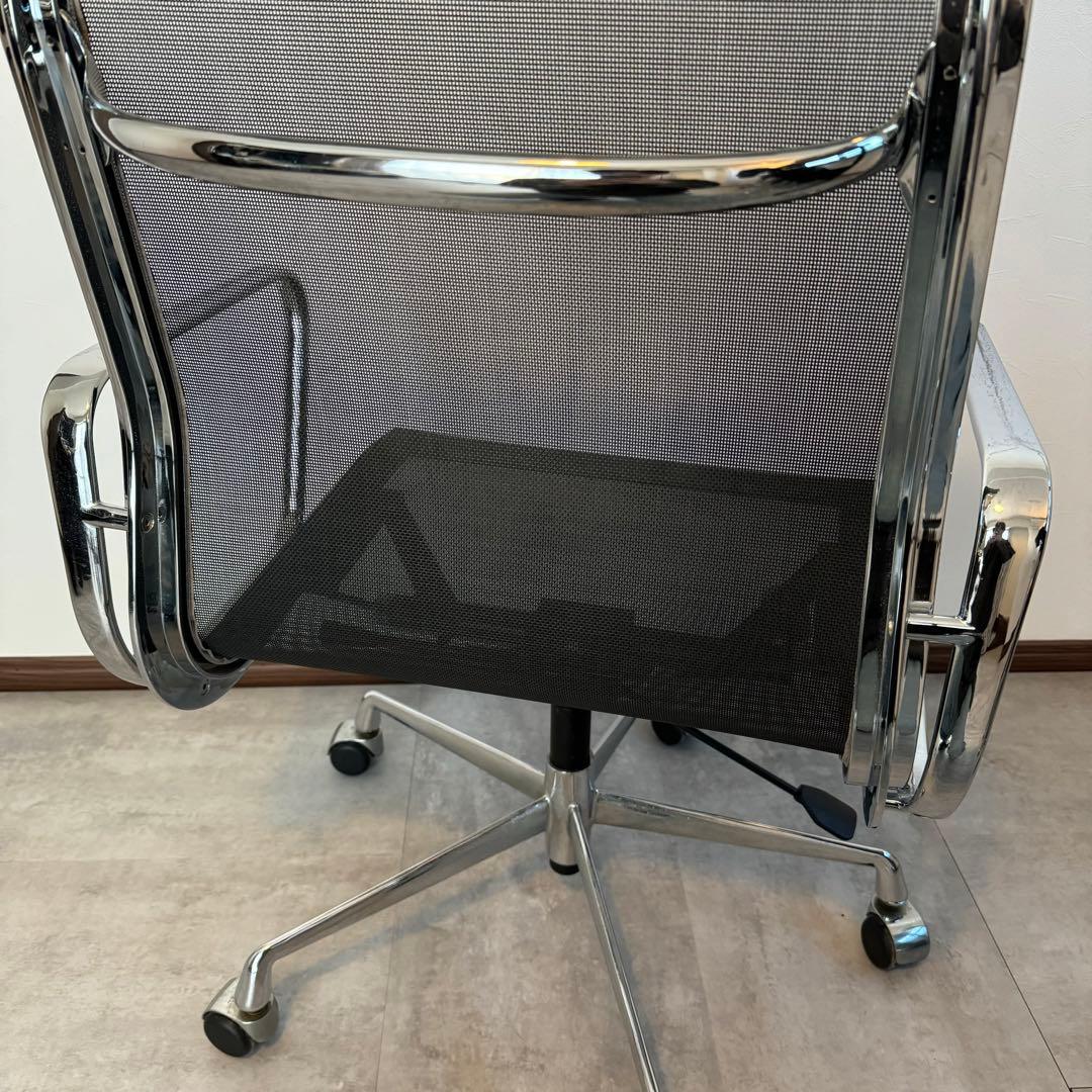 値下げ　アルミナムチェア イームズ メッシュ ブラック 黒 リプロダクト