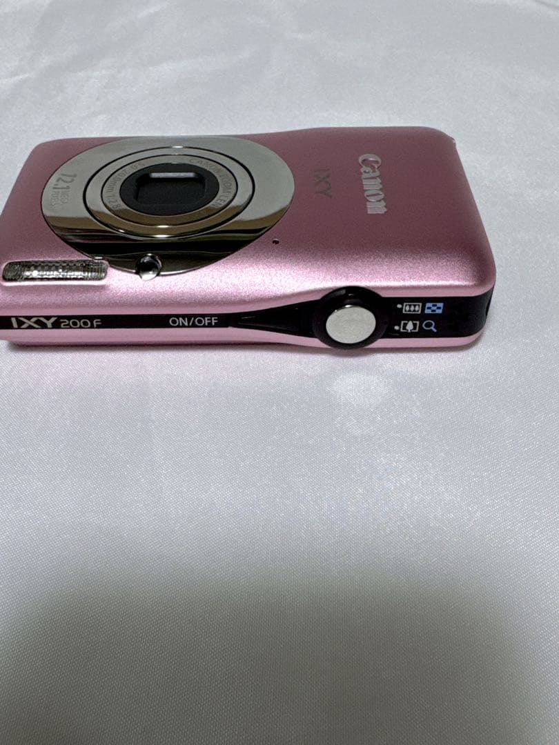 【美品】Canon キャノン　IXY200F コンパクトデジタルカメラ　ピンク
