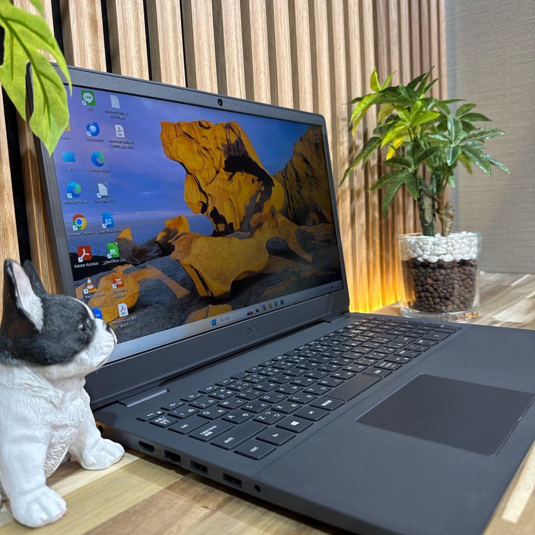 最新モデル‼️DELL Vostro☘️最高峰i7☘️ノートパソコン☘オフィス付き