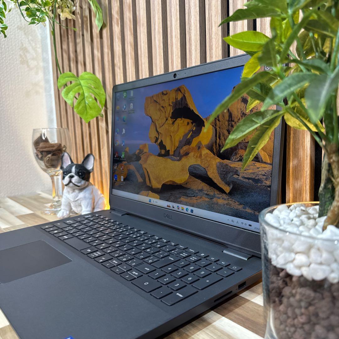 最新モデル‼️DELL Vostro☘️最高峰i7☘️ノートパソコン☘オフィス付き